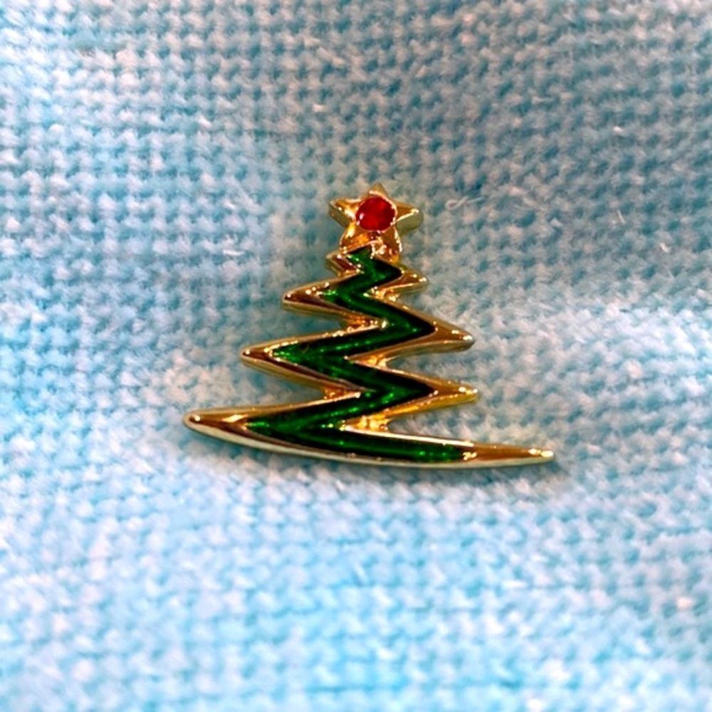 Darling Enamel Christmas Tree Pin